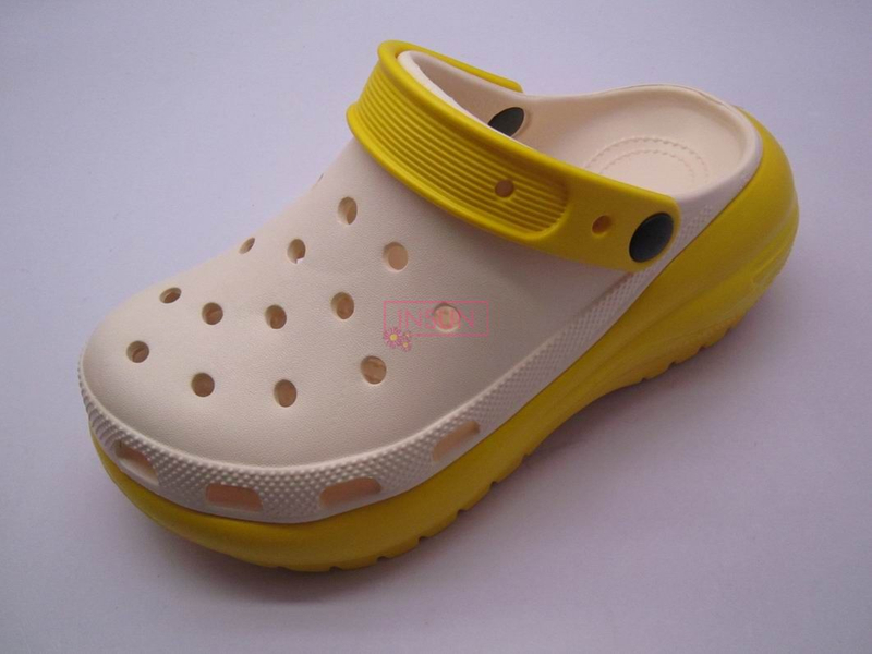 WOMEN CLOG