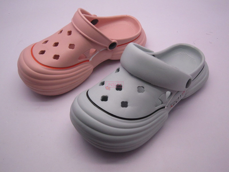 WOMEN CLOG