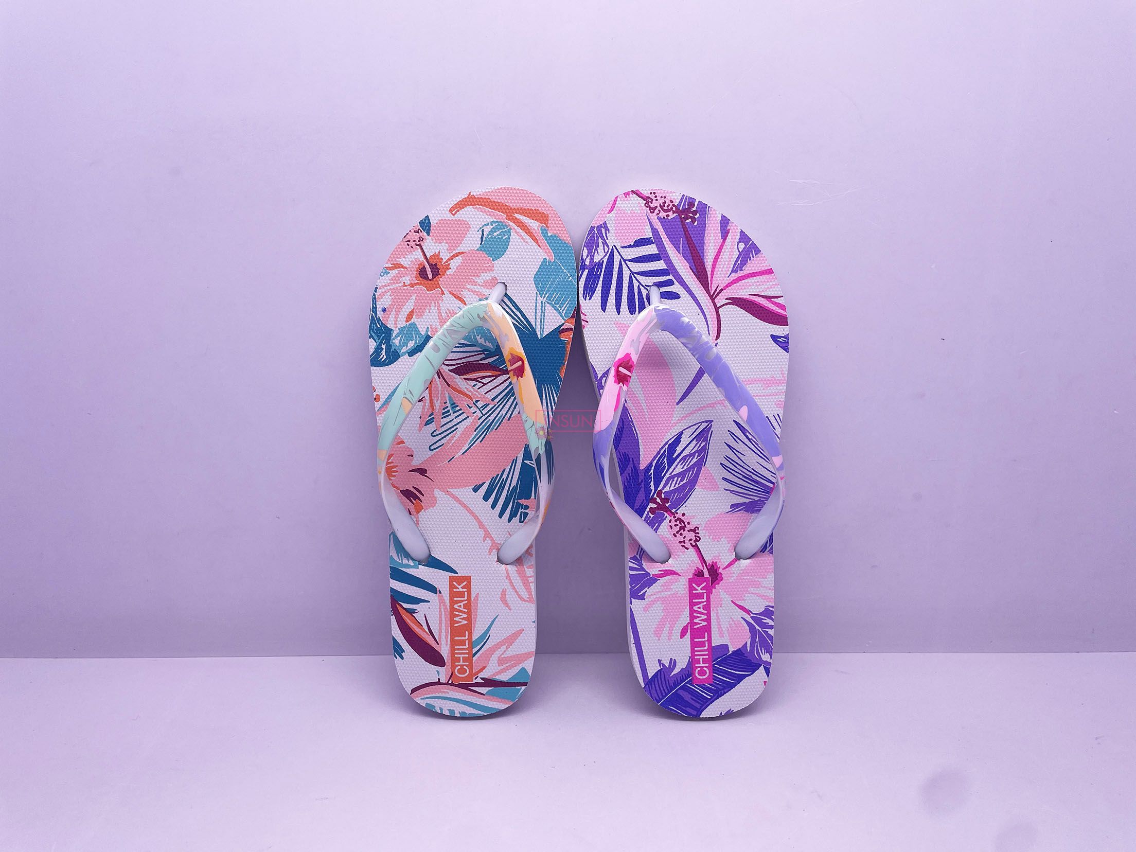FLIP FLOPS