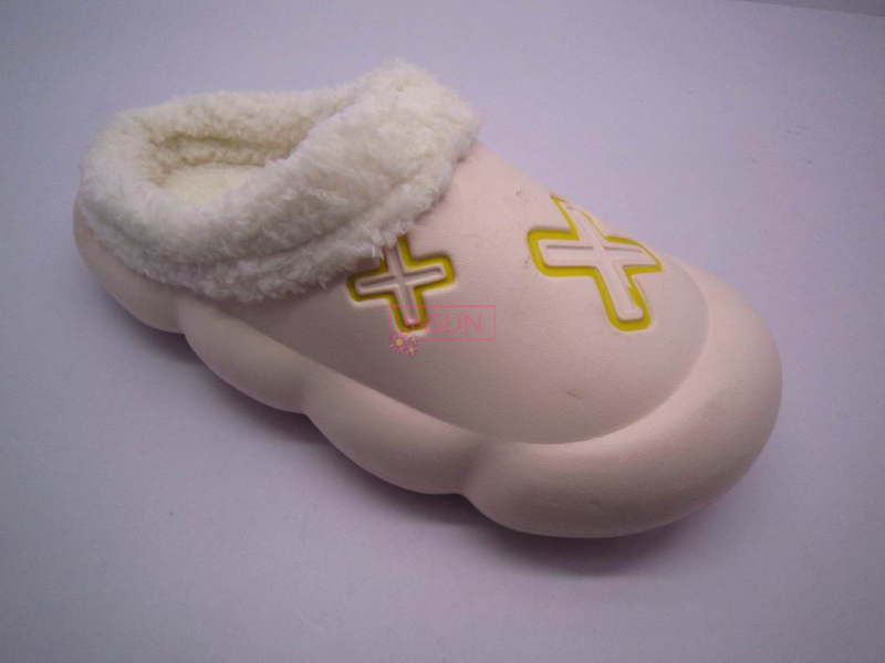 FUR SLIPPERS
