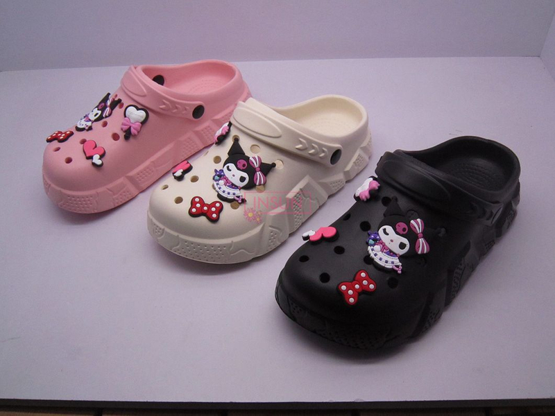 CHILD CLOGS
