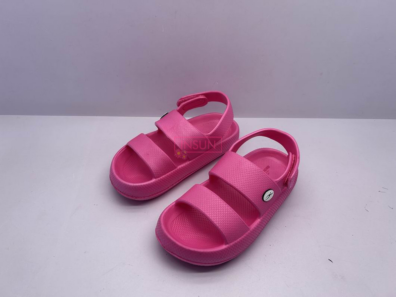 CHILD CLOG