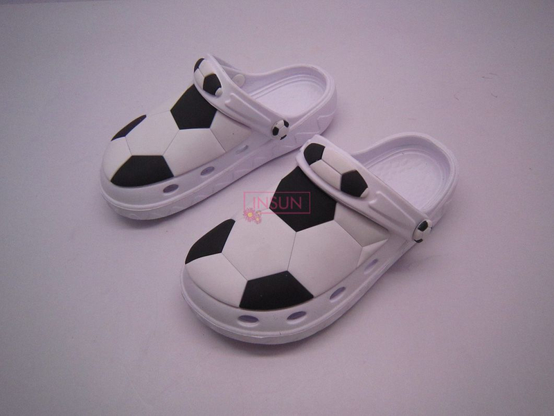 CHILD CLOGS